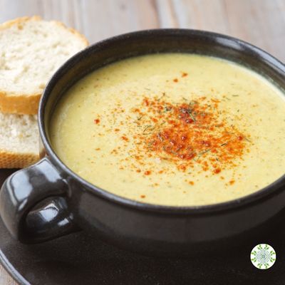 la zuppa di finocchi e patate con crostini di pane